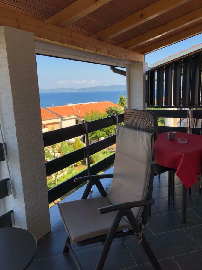 Residence4A-Appartamento Rosso Ravni Bagian luar foto